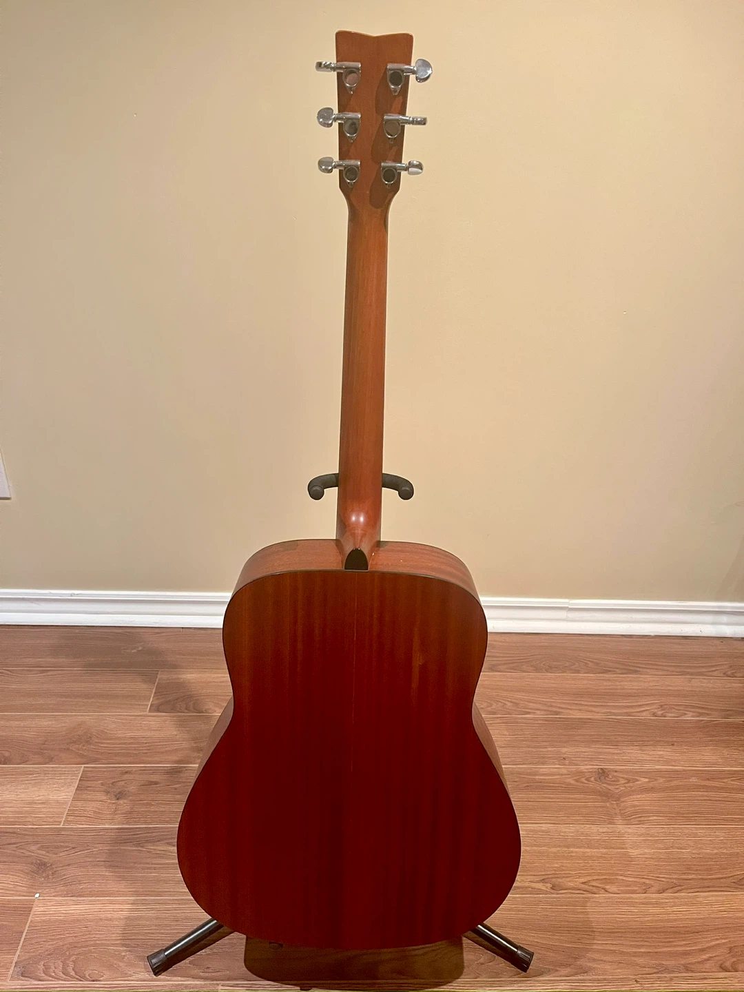 Yamaha FG700MS acoustic guitar + accessories bundle - photo 2