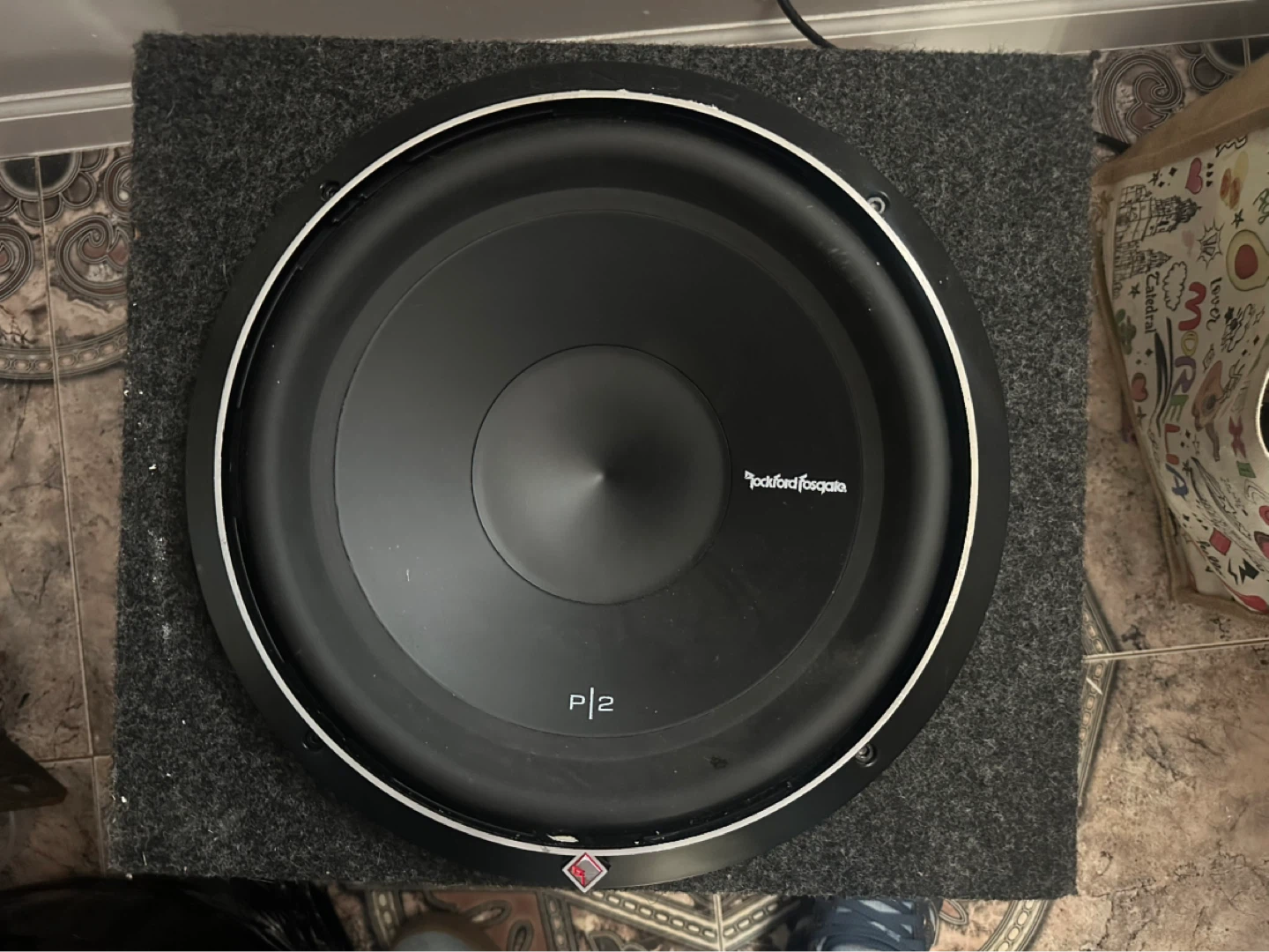 Rockford Fosgate P2 Subwoofer in Enclosure