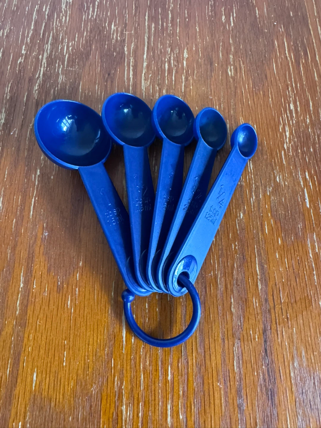 Plastic Measuring Spoons Set
