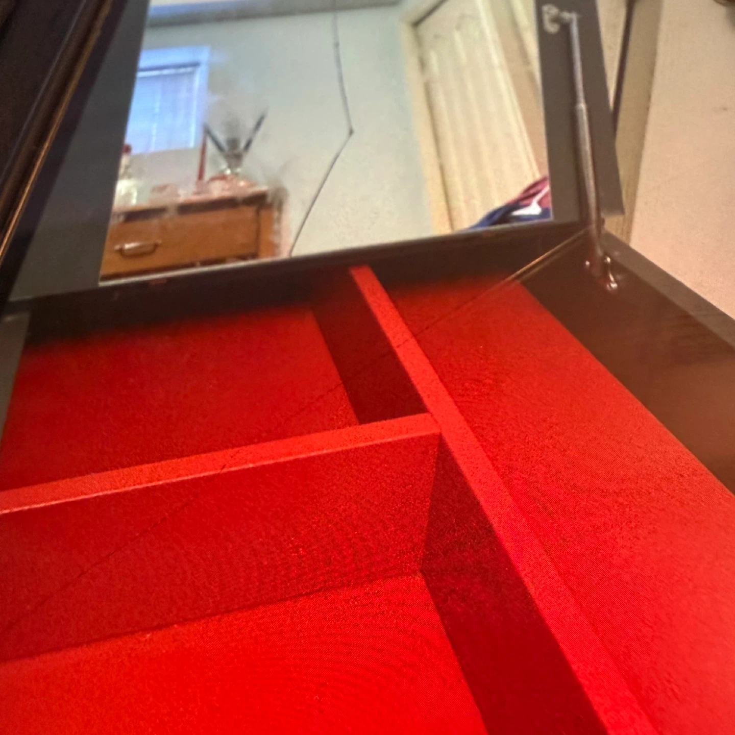 Grey Vanity Table with Mirror and Red Lined Drawers - photo 2