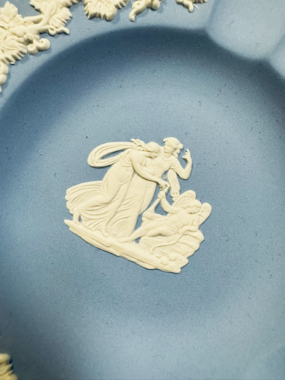Vintage original 1960s Wedgwood Jasperware Ashtray - Pale Blue - photo 4