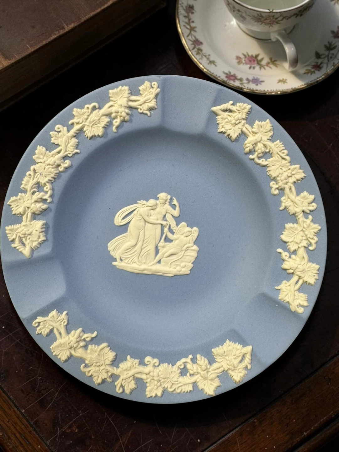 Vintage original 1960s Wedgwood Jasperware Ashtray - Pale Blue - photo 2