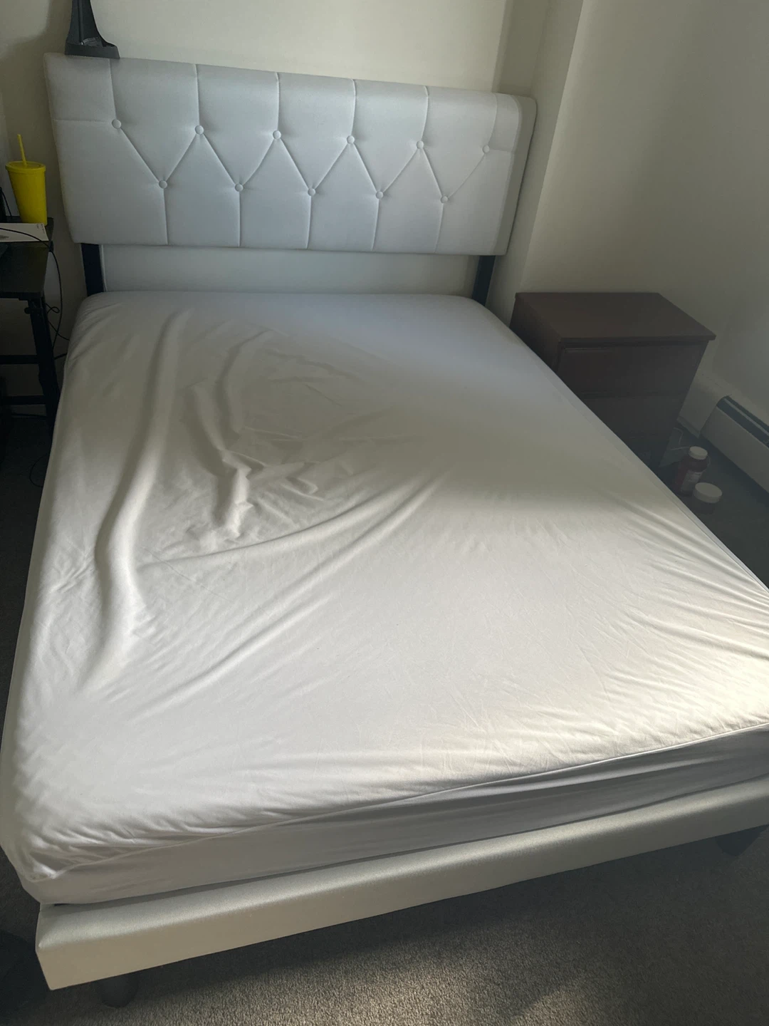 White Upholstered Double Bed Frame with Tufted Headboard - photo 2