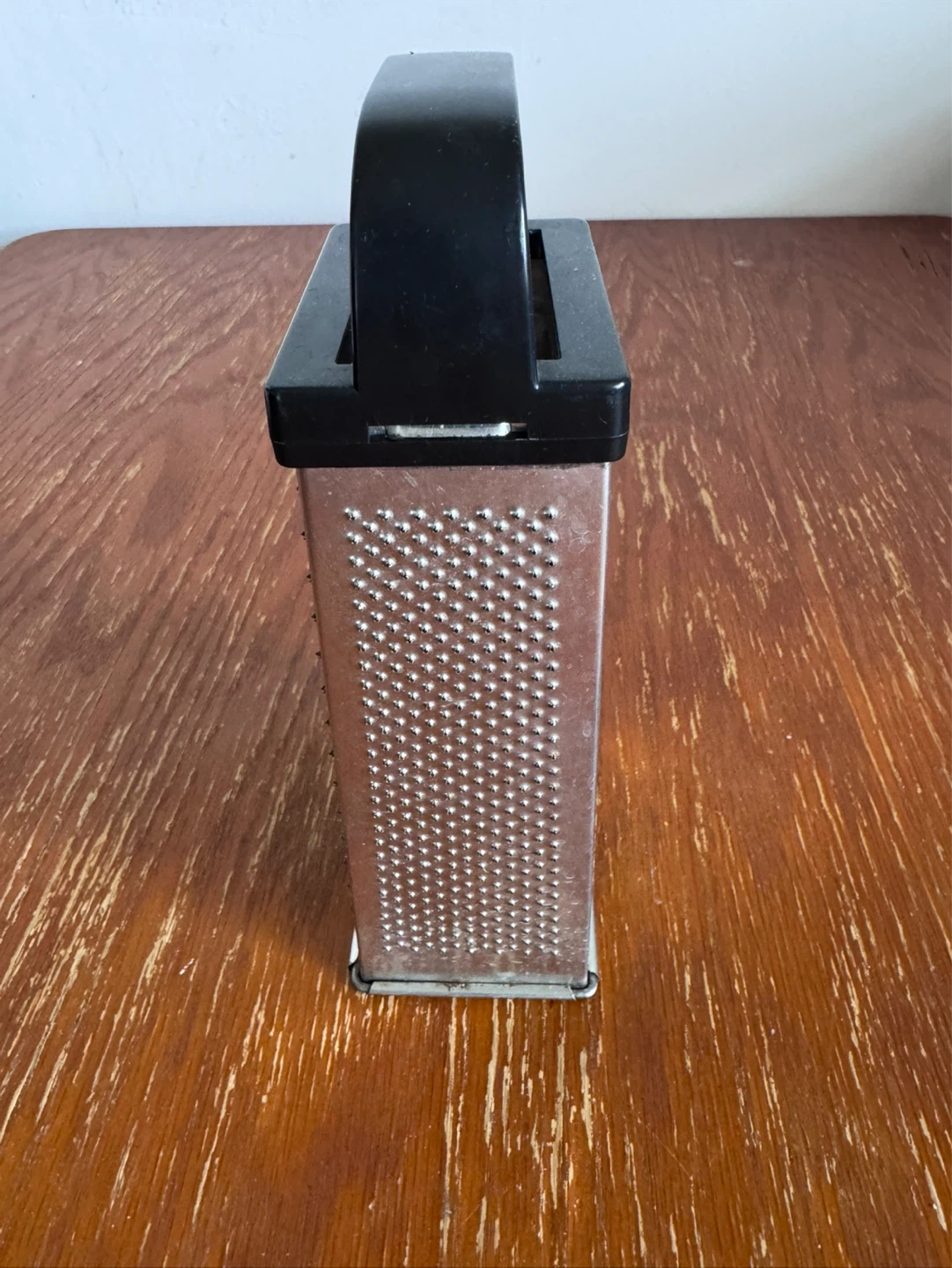 Square Grater with Handle - photo 3