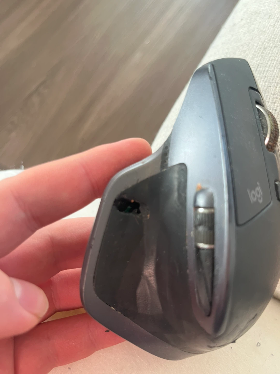 Logitech MX Master 2S Wireless Mouse - photo 4
