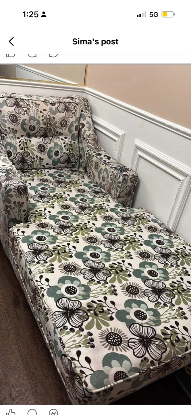 Floral Accent Chair with Ottoman