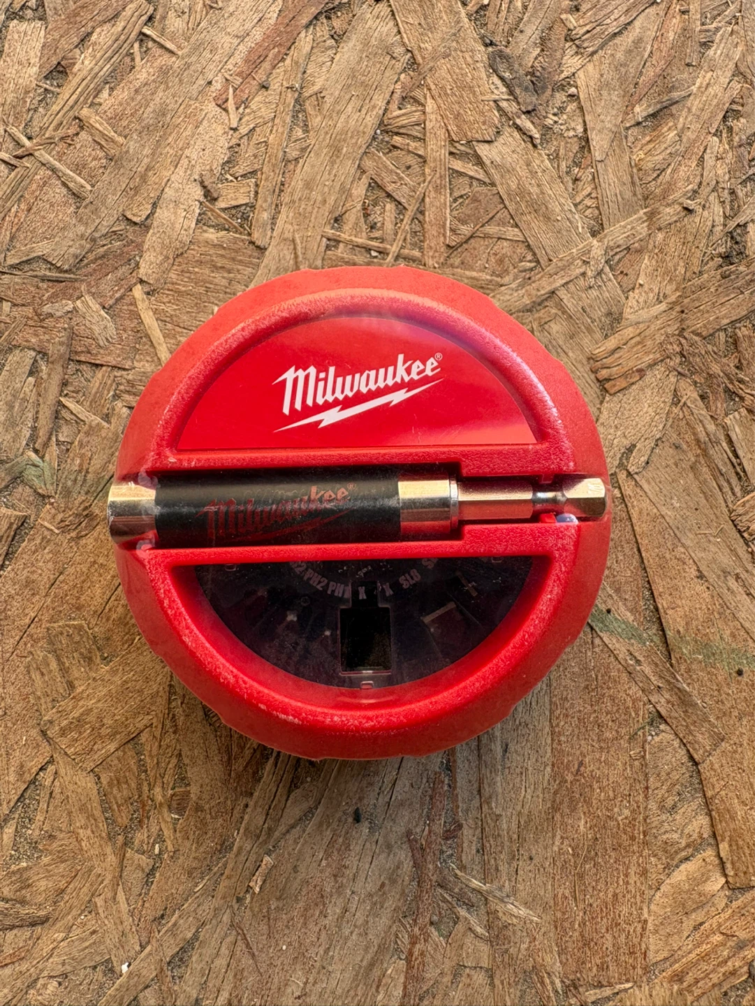 Milwaukee 20-Piece Screwdriving Bit Set with Magnetic Guide