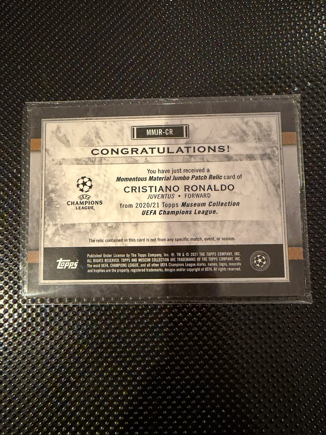 Cristiano Ronaldo Juventus Jumbo Patch Relic Card /75 - photo 2