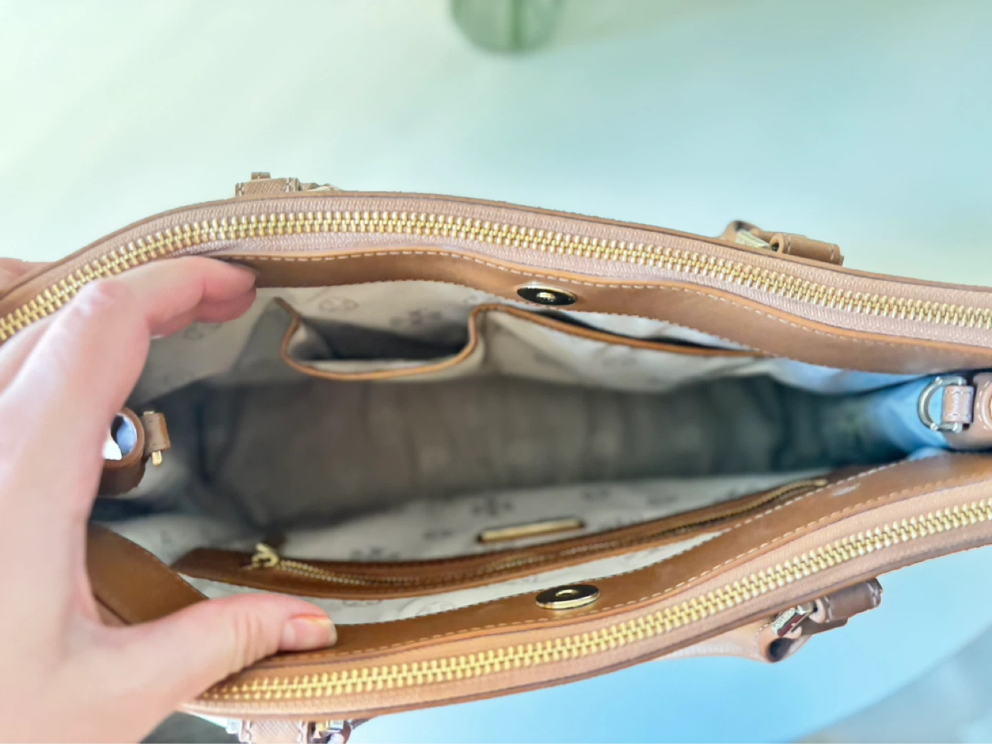 Tory Burch Satchel - Brown Leather Handbag - photo 4