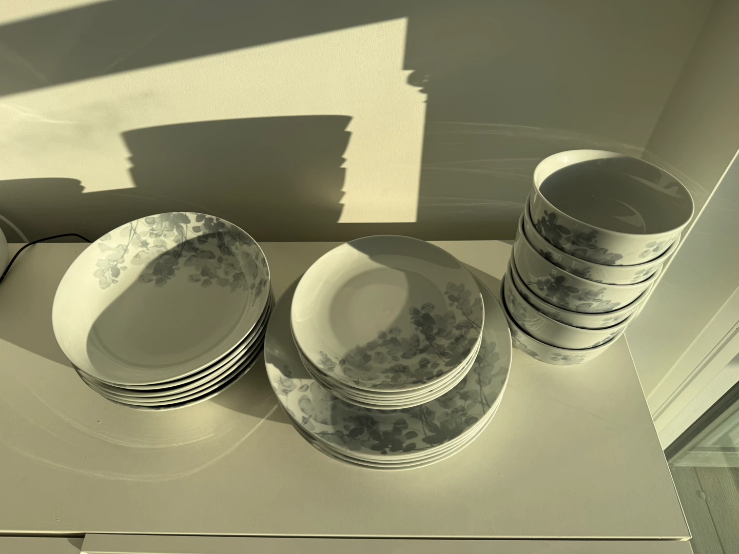 Floral Dinnerware Set - 24 Pieces - photo 5