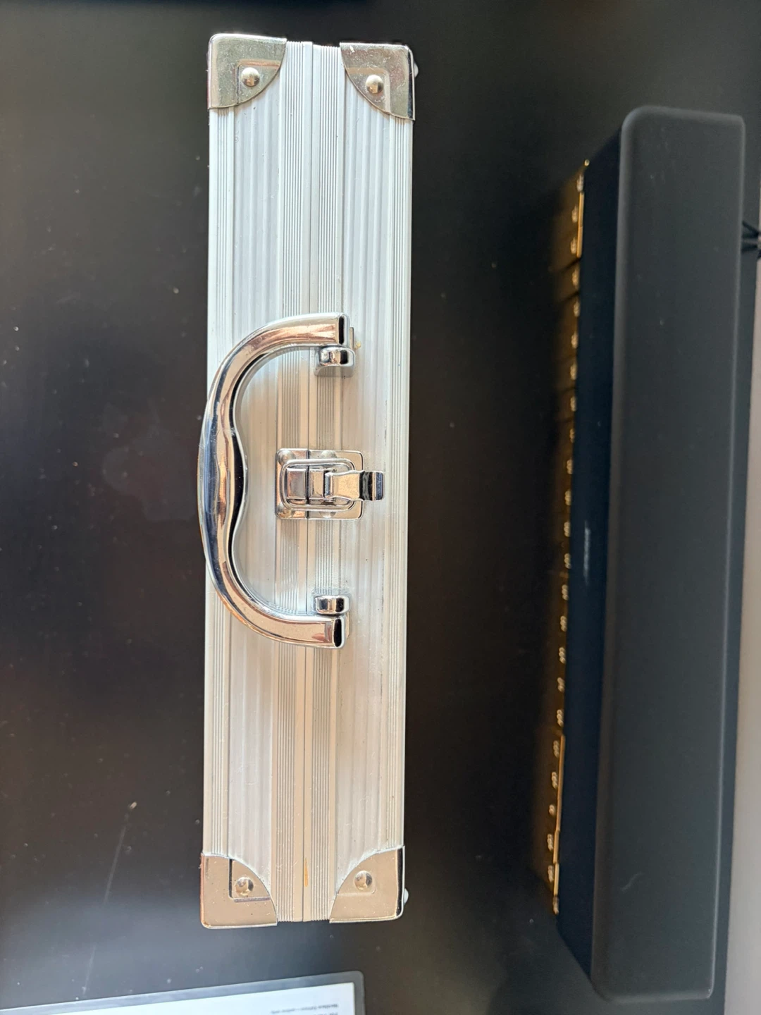 Silver Aluminum Briefcase/Case - photo 4