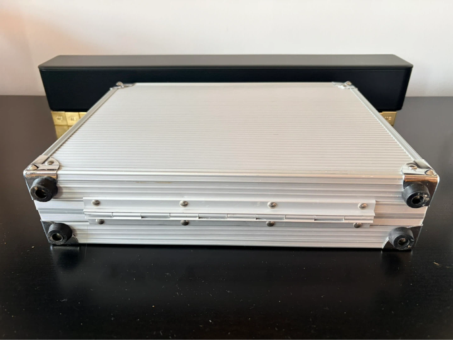 Silver Aluminum Briefcase/Case - photo 5