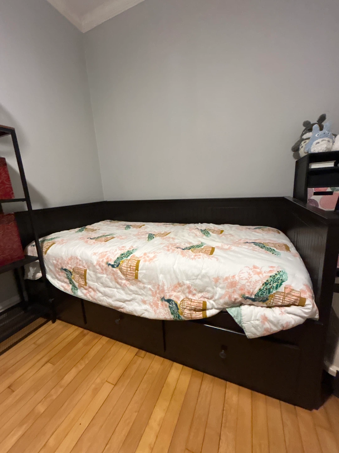 Dark Brown Daybed with Storage Drawers and Peacock Quilt - photo 3
