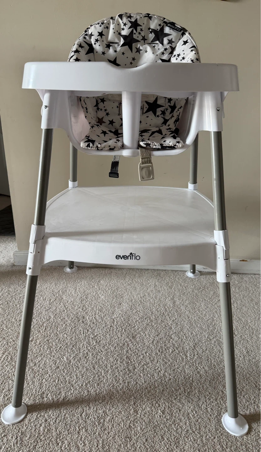 Evenflo 4-in-1 Eat & Grow Convertible High Chair