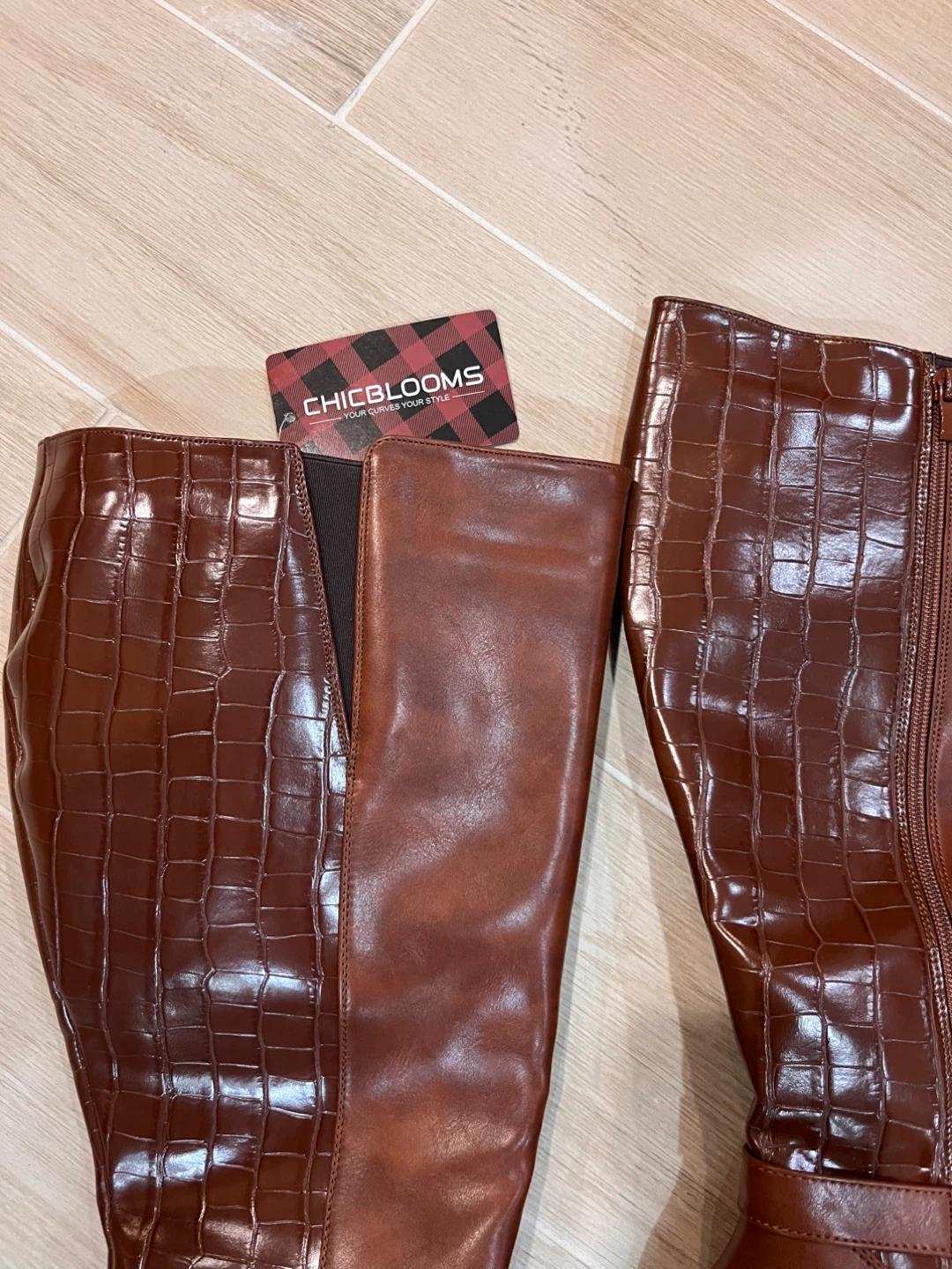 Brand NEW ChicBlooms Brown Boots Wide Calf Size 7 and 7.5 - photo 2
