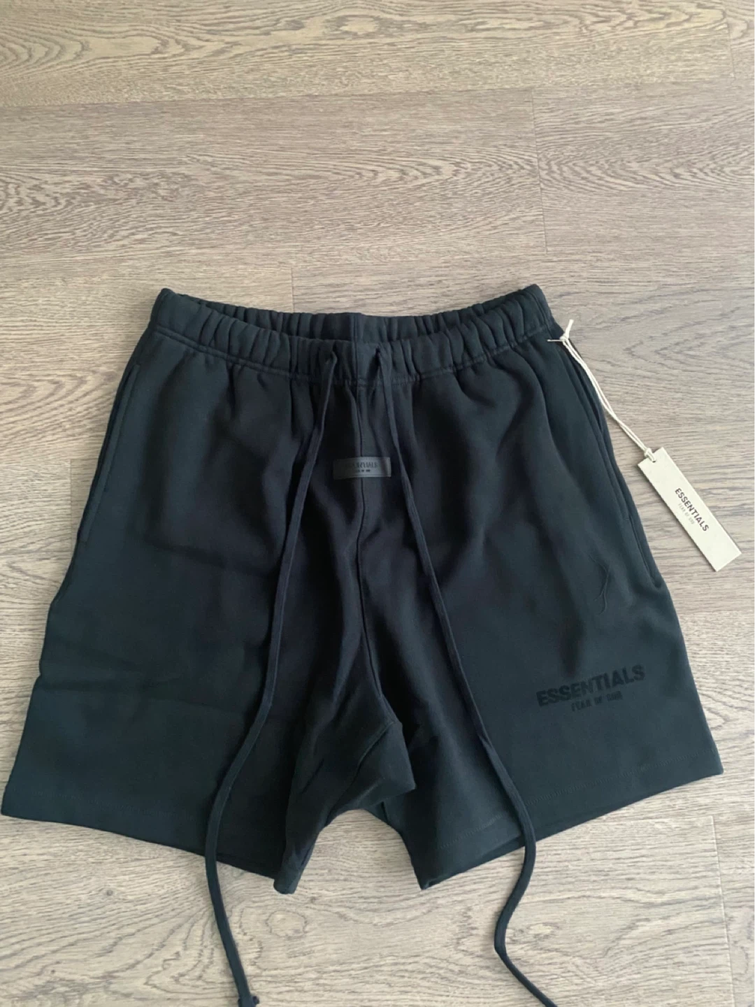 ESSENTIALS Fear of God Black Sweat Shorts