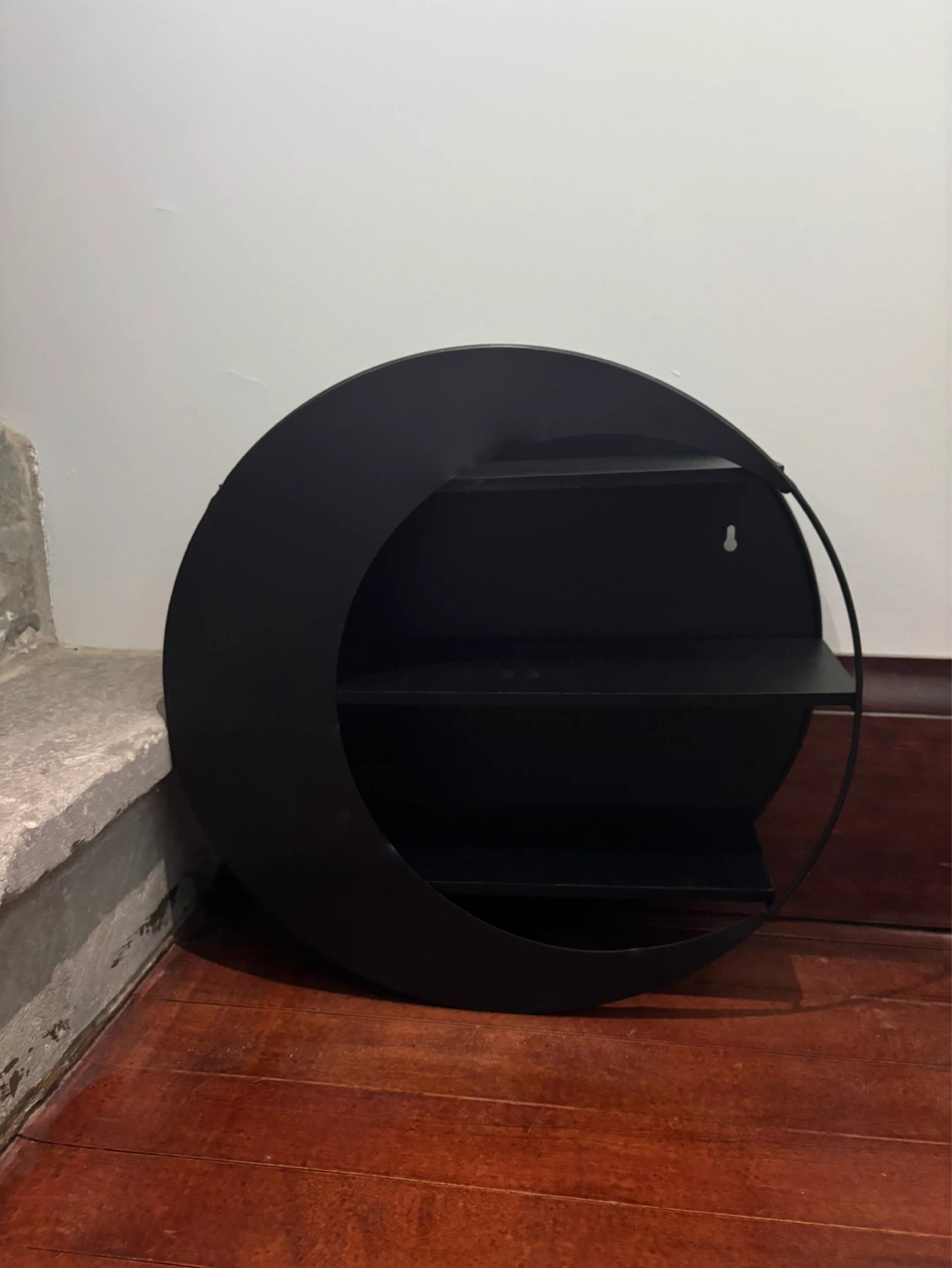 XO, Sienna Modern Circular Wall Shelf