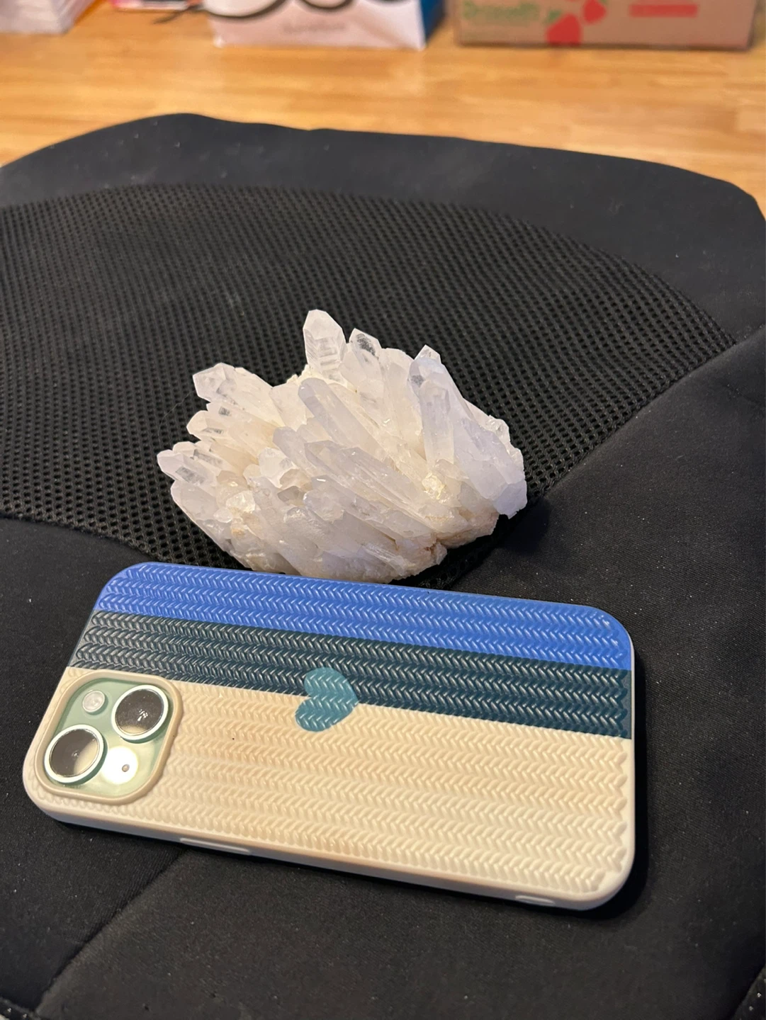 Quartz Crystal Cluster - photo 4
