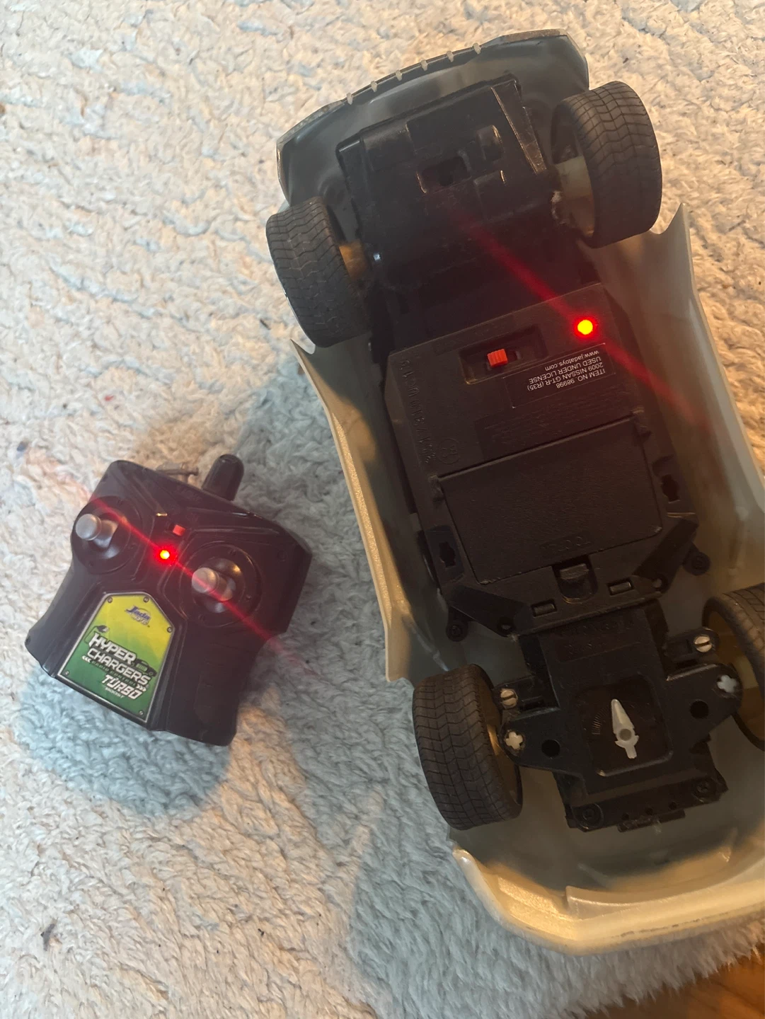 Nissan RC car with turbo - photo 4