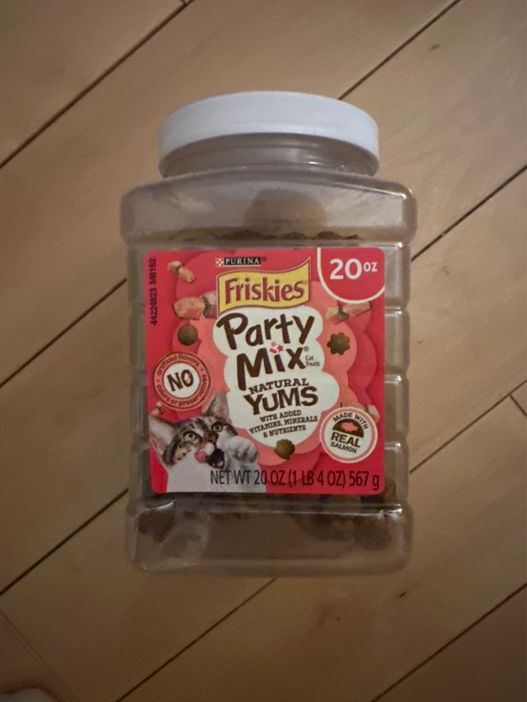 Friskies Party Mix Natural Yums Cat Treats - 20 oz