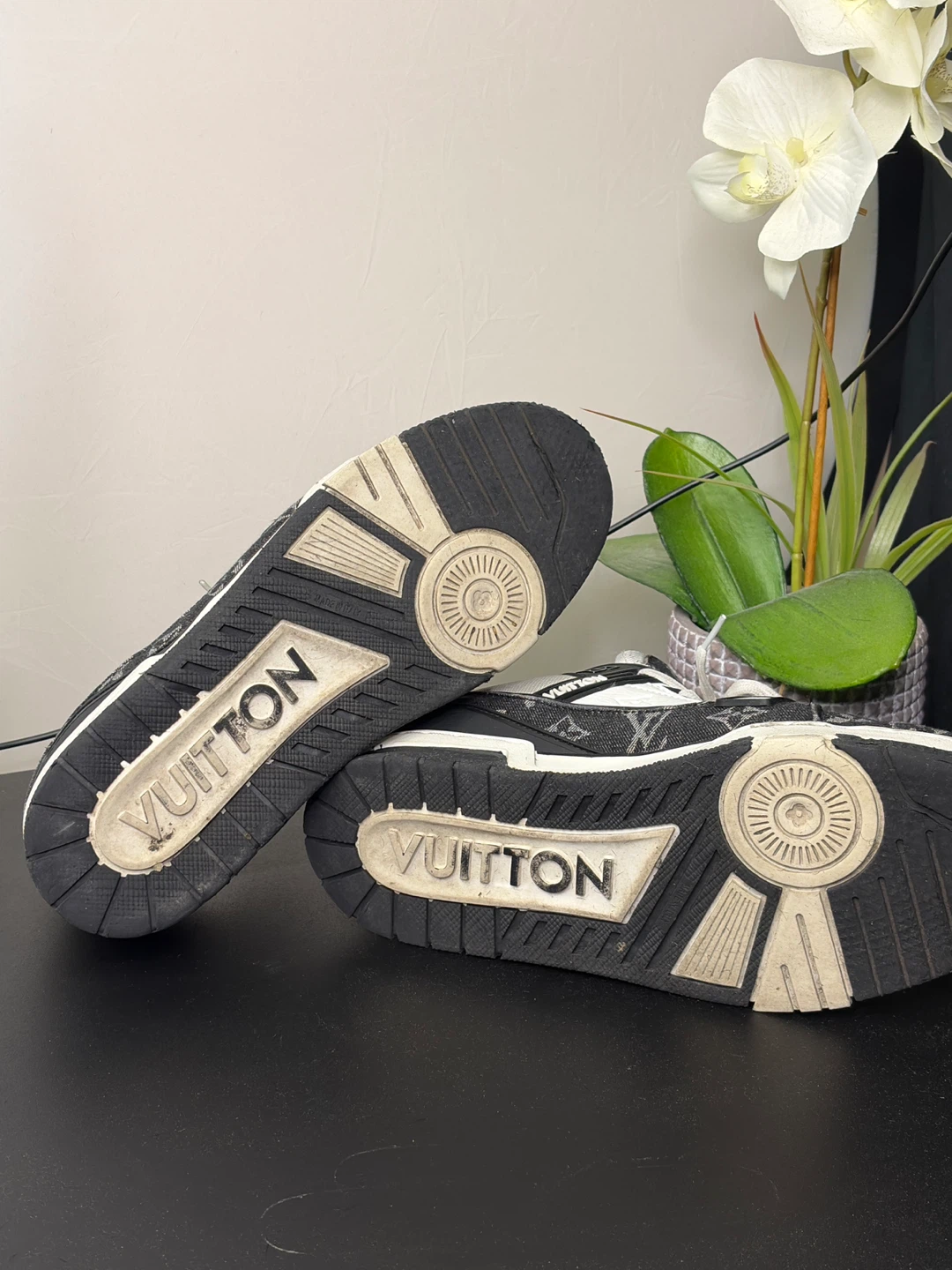 Louis Vuitton Monogram Sneakers - photo 2