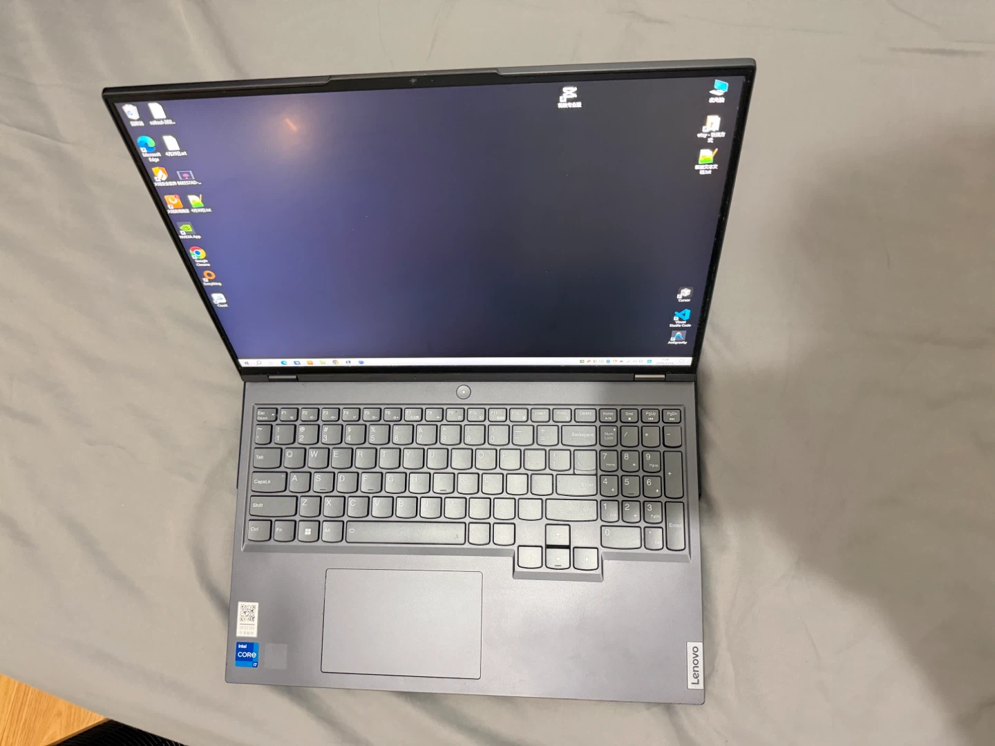 Lenovo Legion Y9000P Gaming Laptop - 32GB RAM / 2TB SSD - photo 4