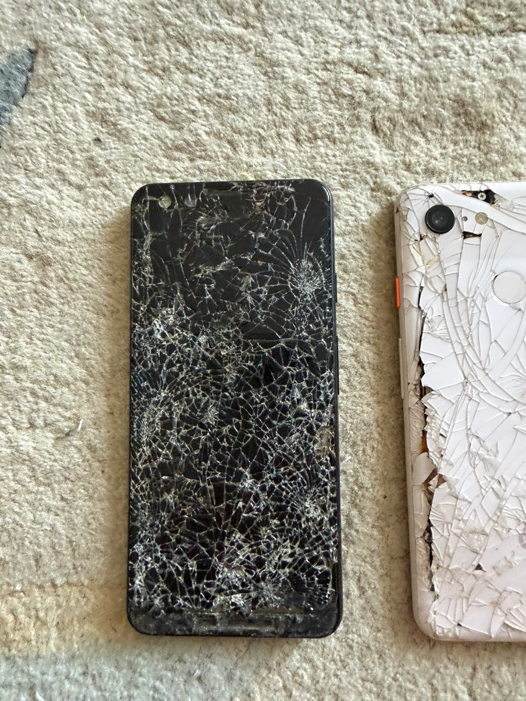 Google Pixel 3 White / Black (For Parts / Repair) - photo 4