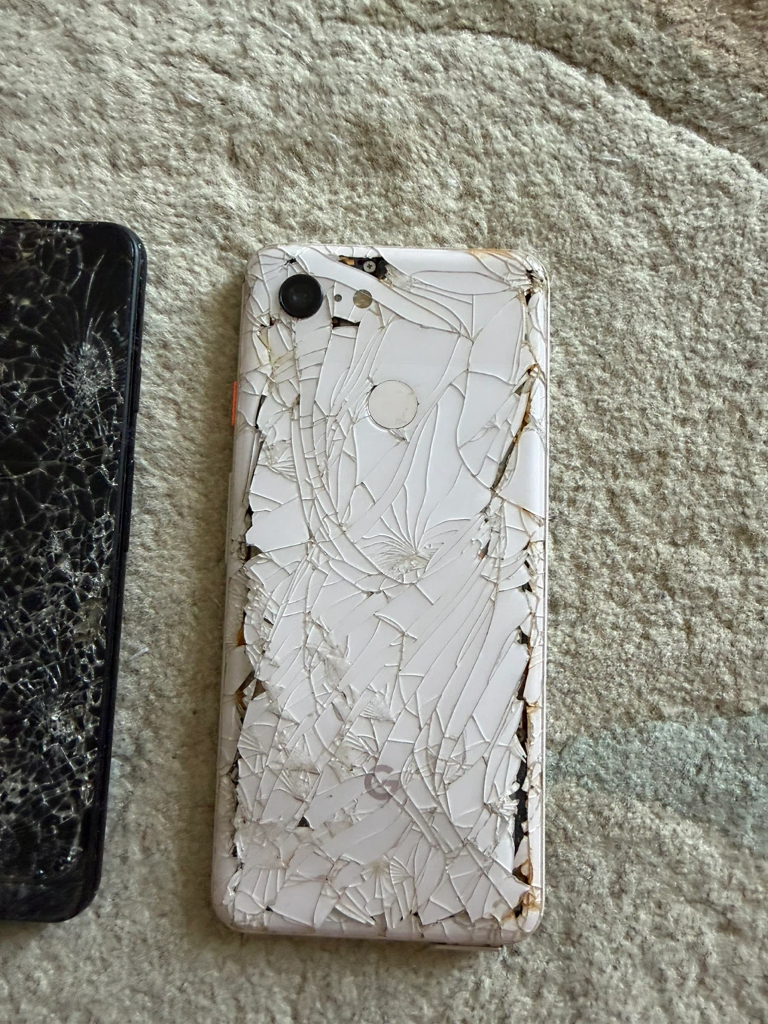 Google Pixel 3 White / Black (For Parts / Repair) - photo 3