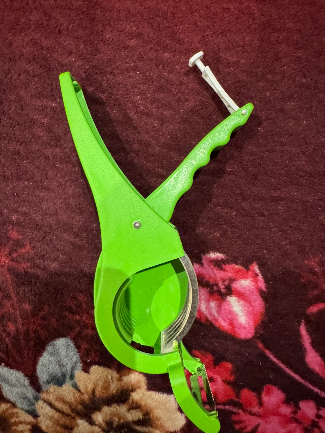 Green Vegetable Slicer and Peeler - photo 2