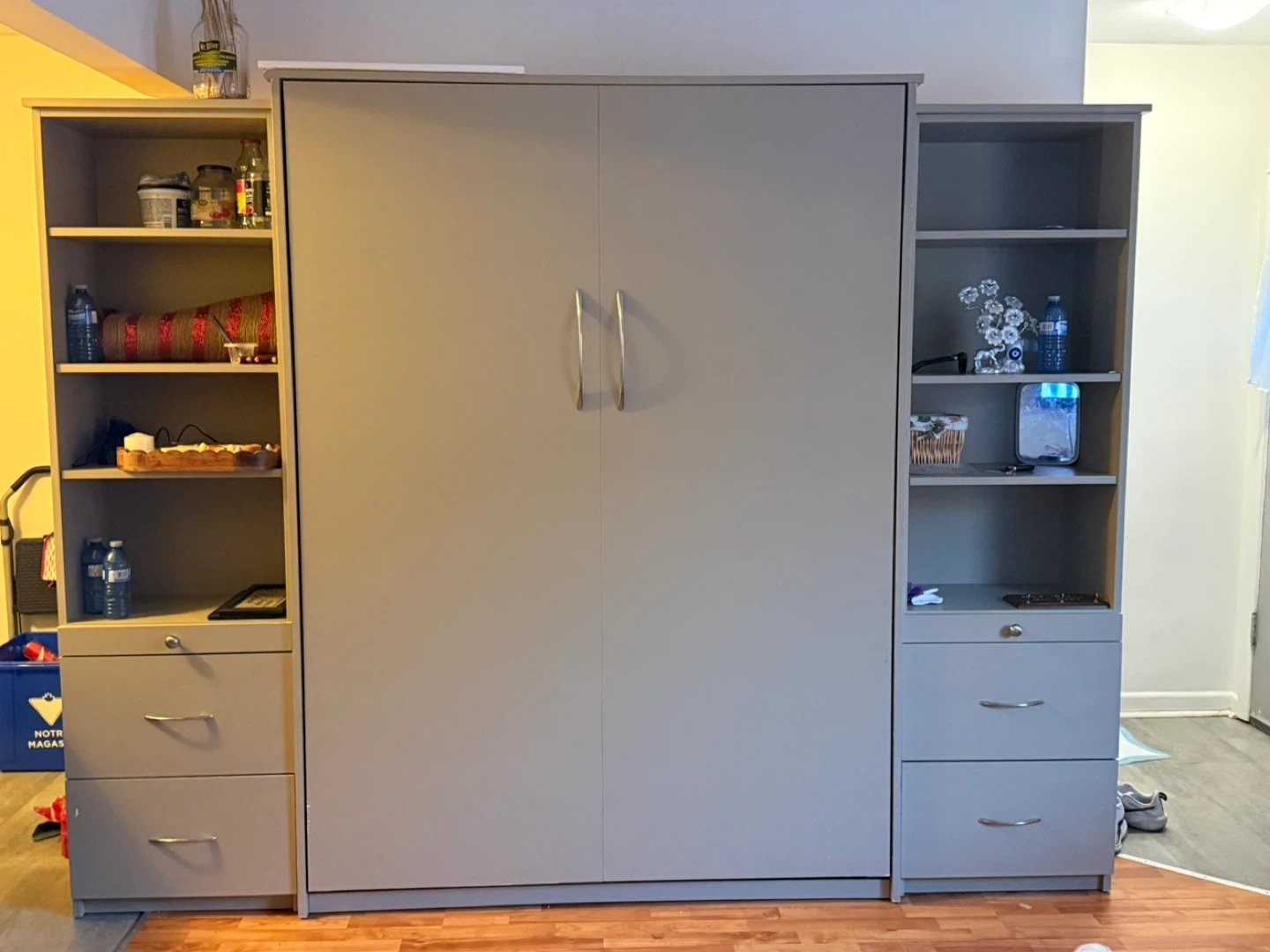Murphy Bed with Side Shelving and Drawers