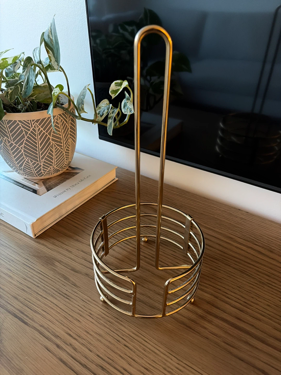 Gold Metal Paper Towel Holder
