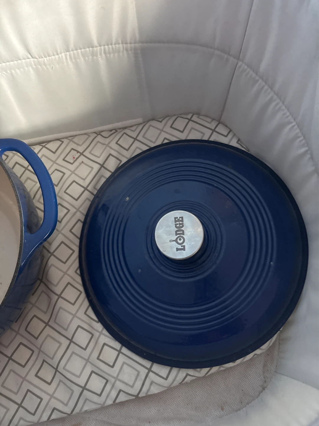 Lodge Blue Dutch Oven - photo 2