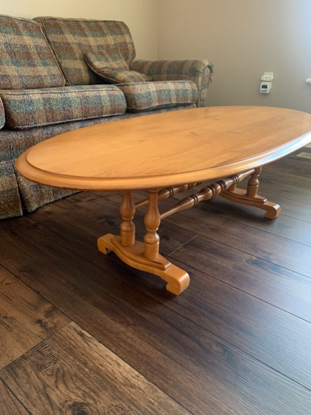 Oval Coffee Table - photo 2