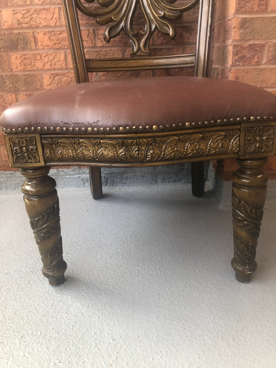 Ornate Dining Chair - Faux Leather Seat - photo 4