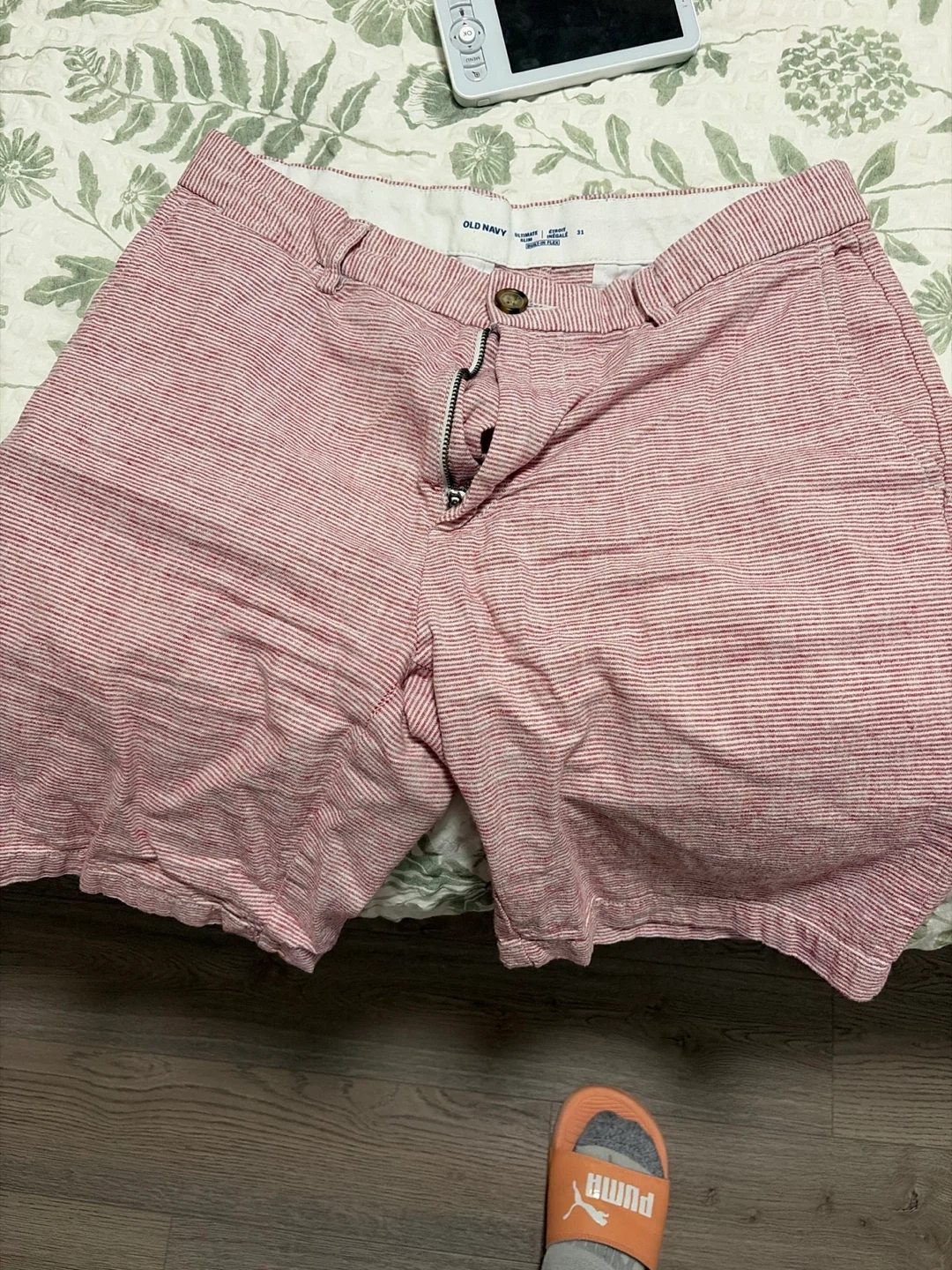 Old Navy Men's Striped Shorts Size 31