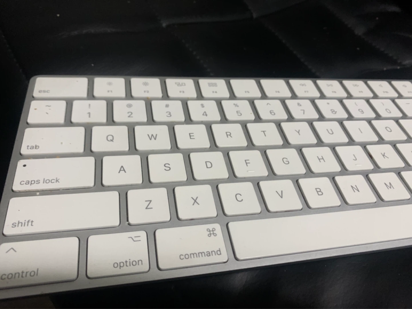 Apple Keyboard with Numeric keypad - photo 2