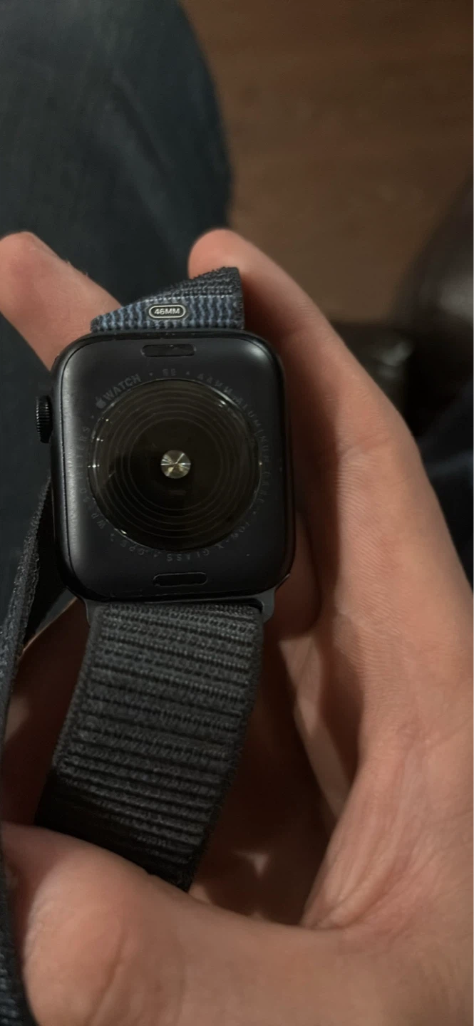 Apple Watch 2nd Gen SE 44 mm - photo 2