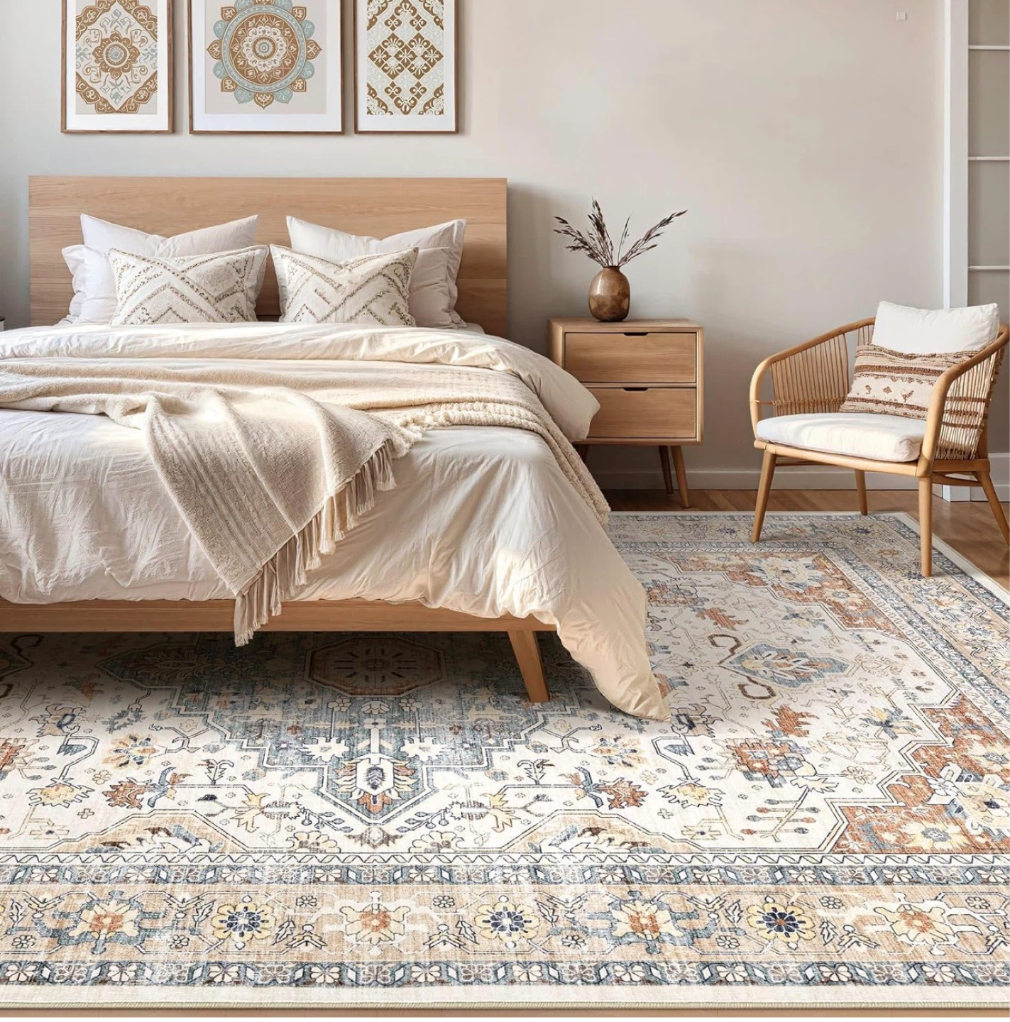 Traditional Medallion Area Rug - Cream, Blue, Brown - photo 3