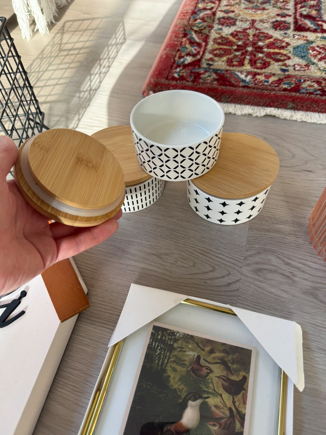 Big bundle of miscellaneous home decor & kitchen items - photo 2