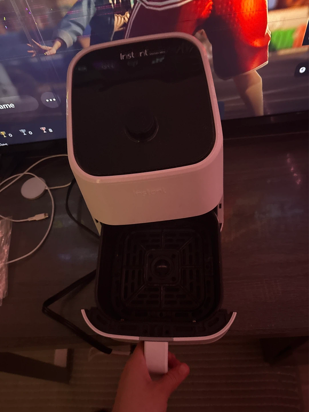 Instant Vortex Mini Air Fryer - photo 2