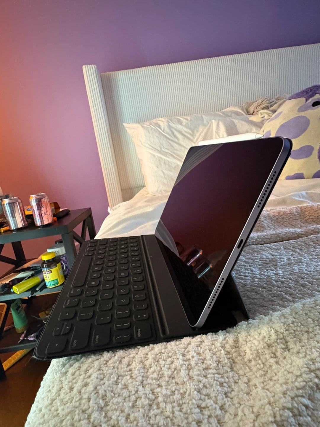 Apple iPad Air (Purple) with Keyboard Case and Apple Pencil - photo 4