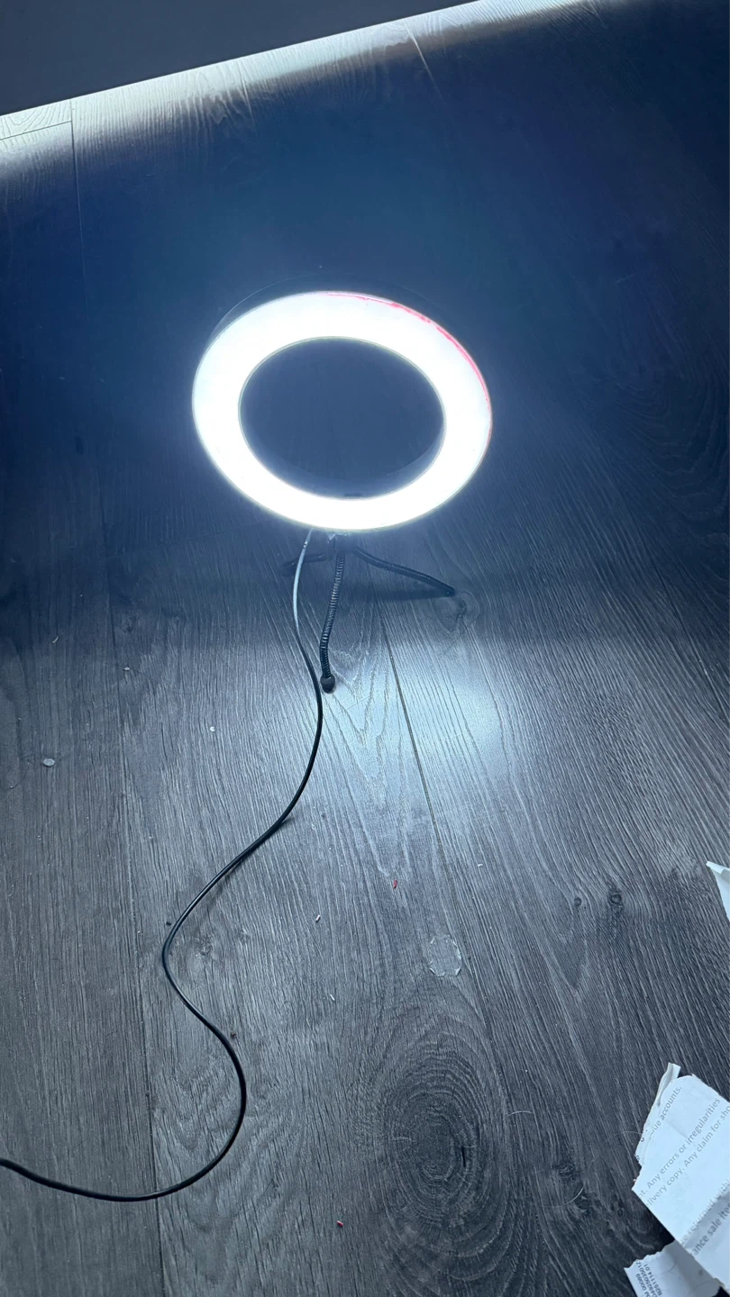 Ring Light with Tripod - photo 4