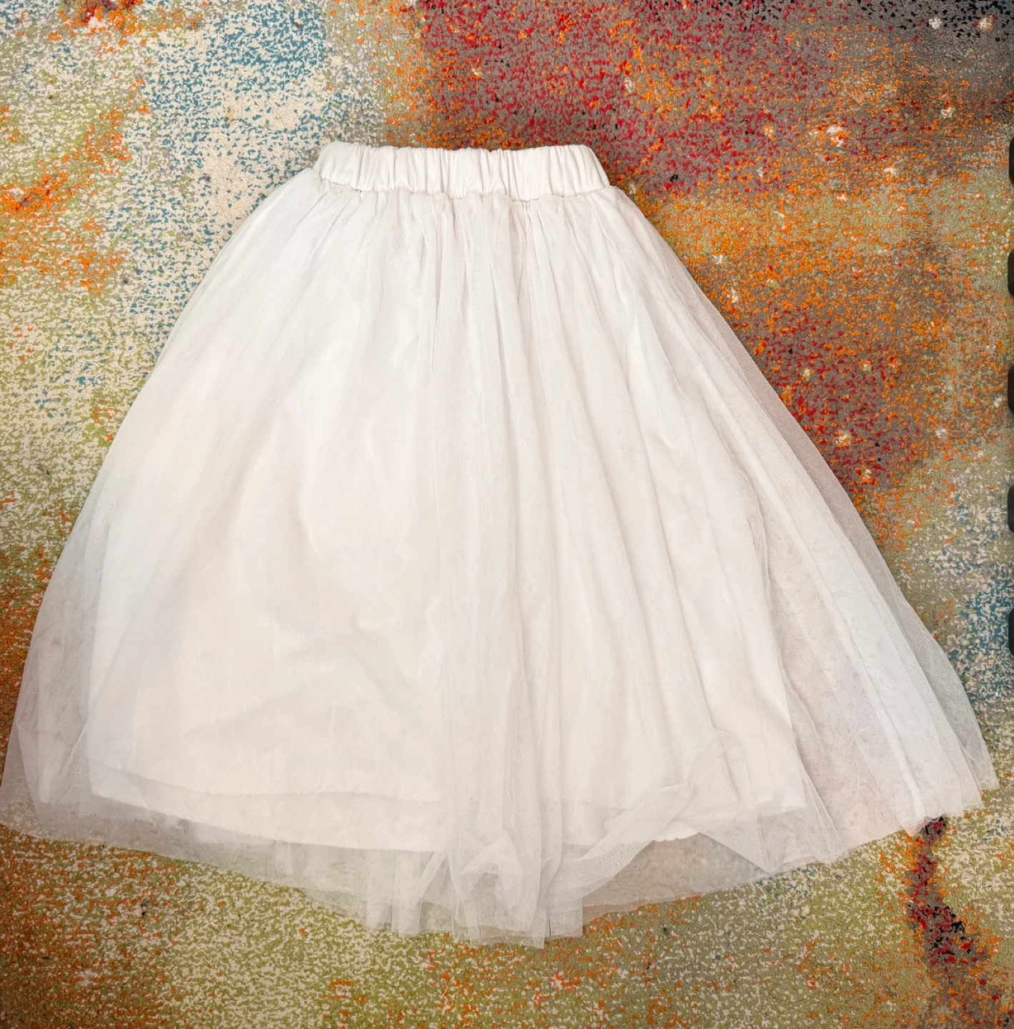 White Tulle Skirt below knee. Size M - photo 2