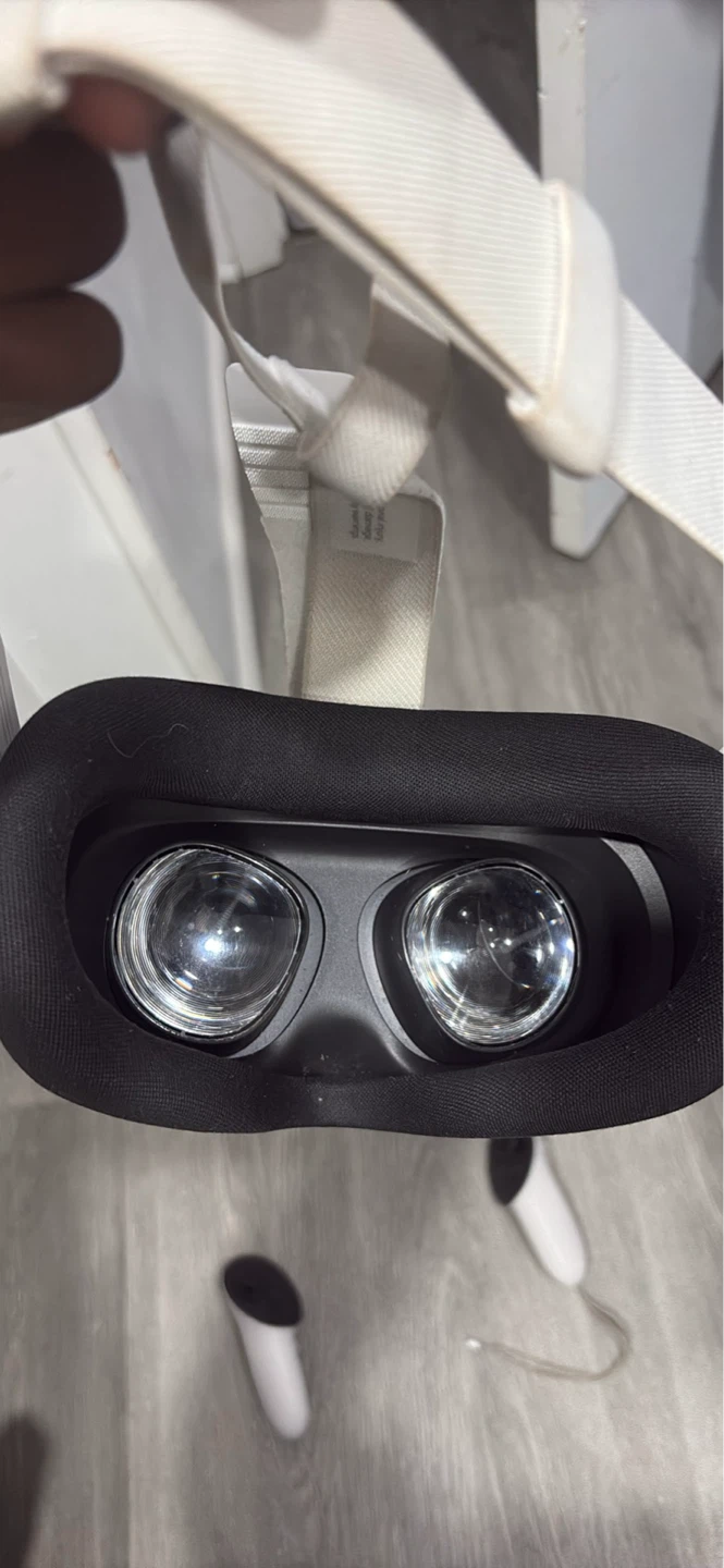 Meta quest 3 with 3 year warranty for way cheaper - photo 5