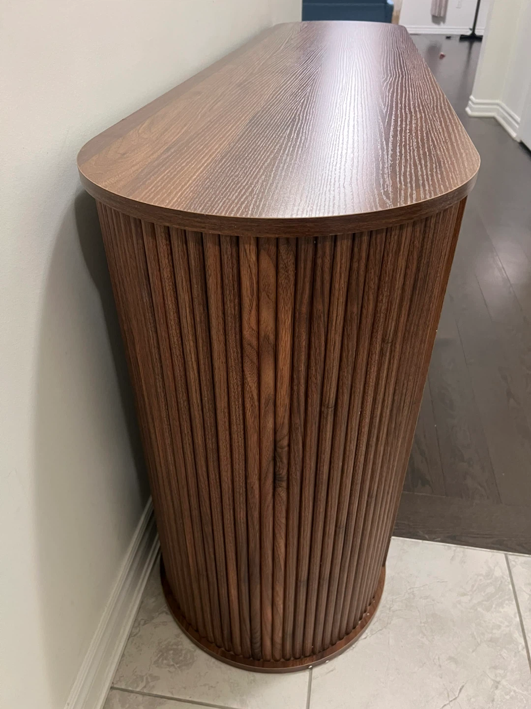 Walnut-look TV Stand with Open Shelving