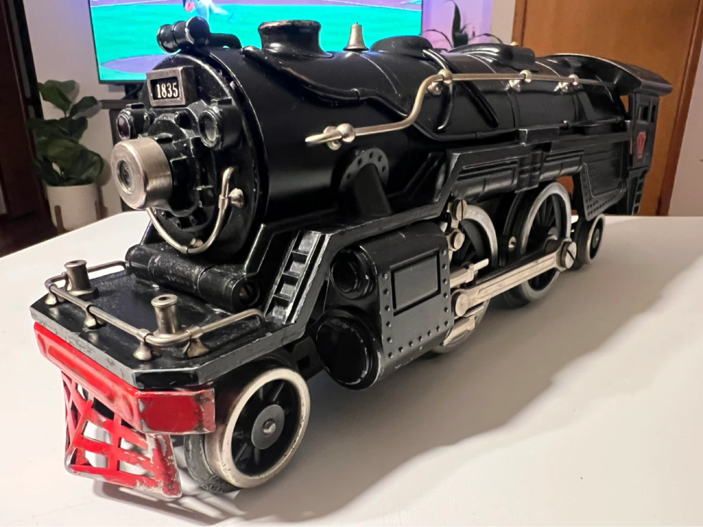 Lionel 1835E Electric Train Engine - photo 3