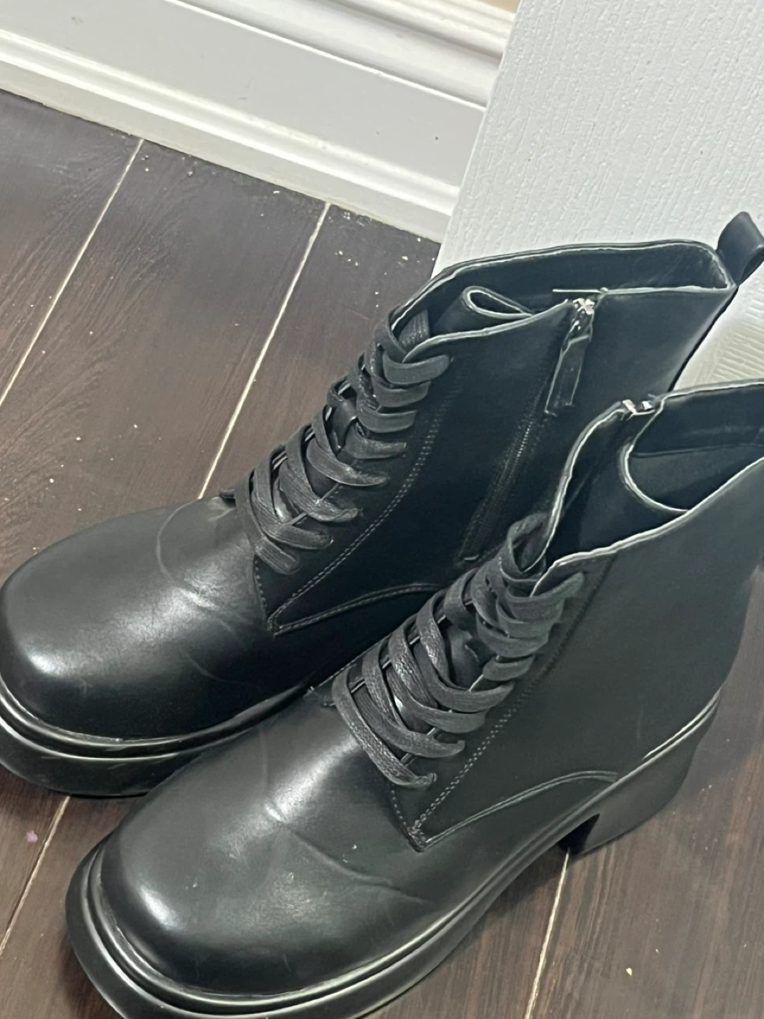 Black Boots