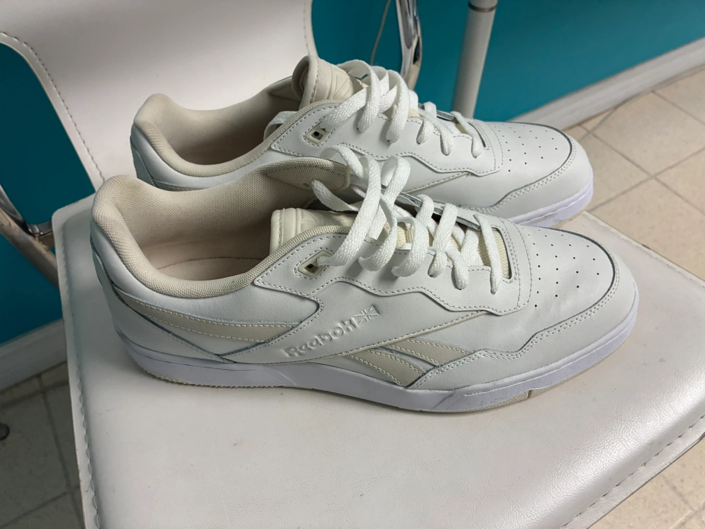 2 x Pairs Reebok Shoes - photo 2