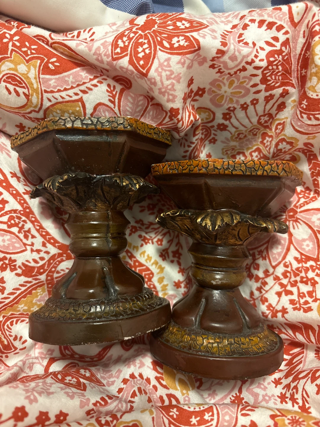 Set of 2 Decorative Candlesticks