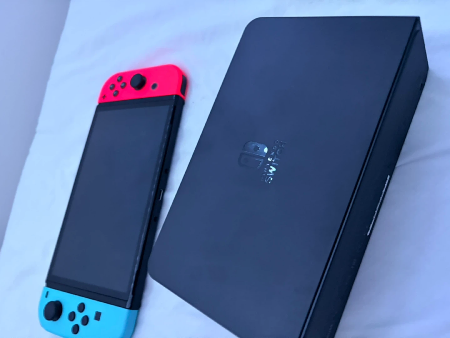 Nintendo Switch Console oled with Neon Red and Blue Joy-Cons - photo 5